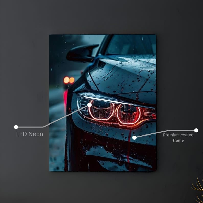 🚘 Yağmur Altında Işıldayan Poster!